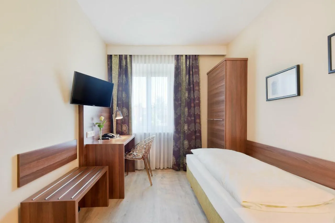 Hotel Saentis Munich